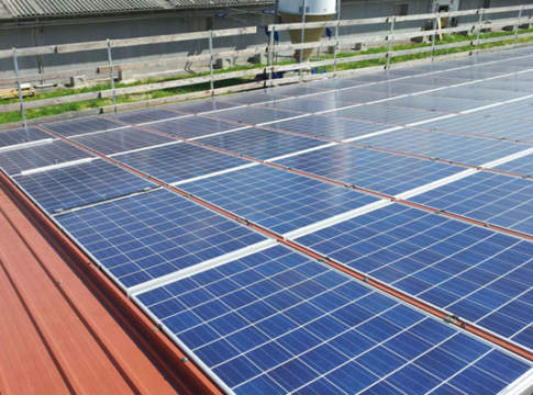 V conto energia, taglio al fotovoltaico