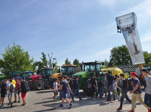 Il sisma è solo un ricordo per gli studenti di Finale studenti