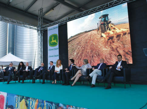 Bonifiche Ferraresi-John Deere accordo per l’agricoltura 4.0 John Deere