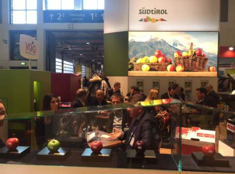 Mezza stagione positiva per la coop Vog stagione vendite vog