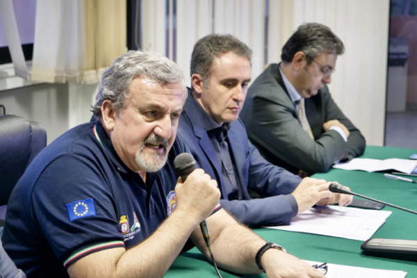 dimissioni di di gioia