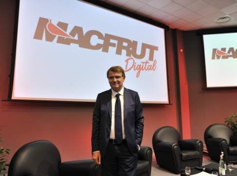 Il Macfrut vince la sfida del digital, boom di visitatori Macfrut