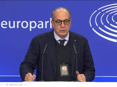 Recovery Plan, subito 8 miliardi per l’agricoltura fitofarmaci