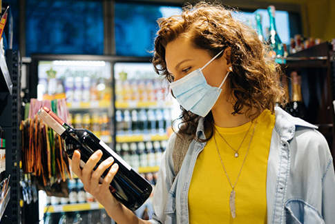 Barolo, Brunello e Sagrantino: i grandi classici tornano nel carrello