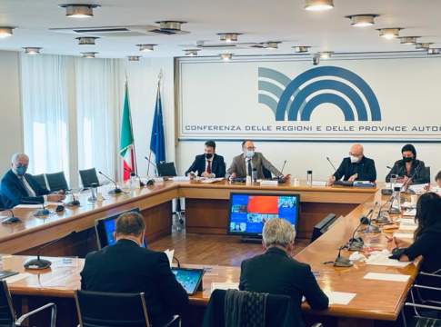 Ucraina e caro energia, le proposte delle Regioni al Governo Ucraina