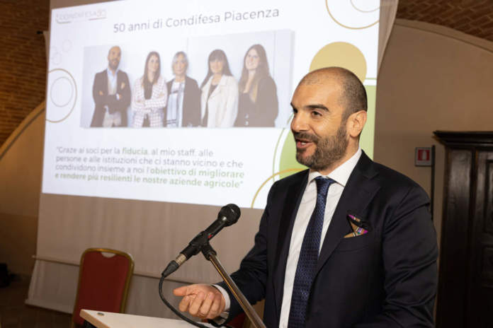 Stefano Cavanna condifesa