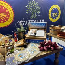 Dop e Igp, rinnovato accodo Masaf e-Bay per la tutela Dop e Igp