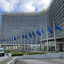 Liberalizzazioni, ricerca e zootecnia: l’agricoltura europea riscrive le priorità agricoltura europea