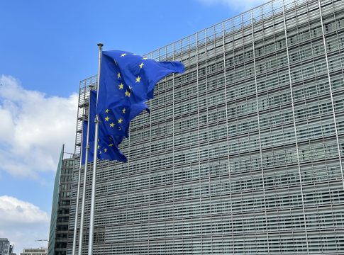 Bruxelles stringe la filiera: più tutele per gli agricoltori Bruxelles