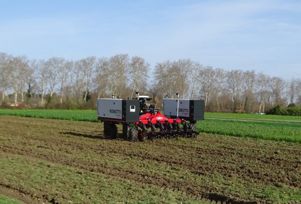 Controllo infestanti senza chimica scendono in campo i robot