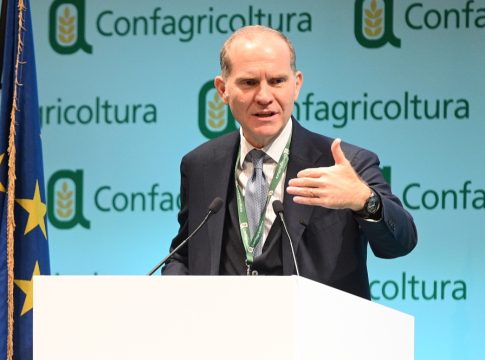 «Dall’Ue una visione per coniugare sostenibilità e reddito, non solo regole» confagricoltura