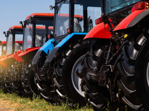 Trattori più sicuri: scatta il bando Ismea da 10 milioni trattori