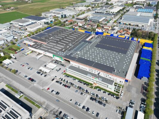 Apofruit approva il bilancio 2025 e liquida ai soci 148 milioni di euro