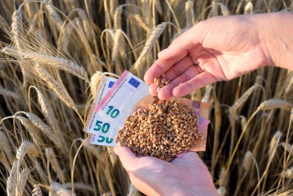 Anticipi Pac, oltre 125 milioni per le aziende di Lombardia e Toscana