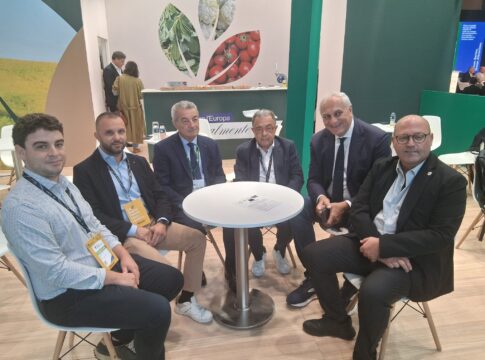 Agrocepi, Op Apoc e Op Apol firmano il “Patto tricolore di sostenibilità”