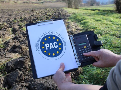 Pac 2028-2034: primo accordo, ma la partita si gioca sul bilancio