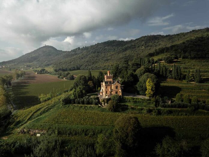 Castello Bonomi_light_light